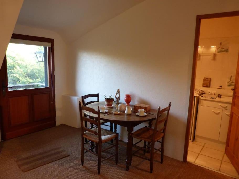 באוד Studio Dans Une Chaumiere De Caractere מראה חיצוני תמונה